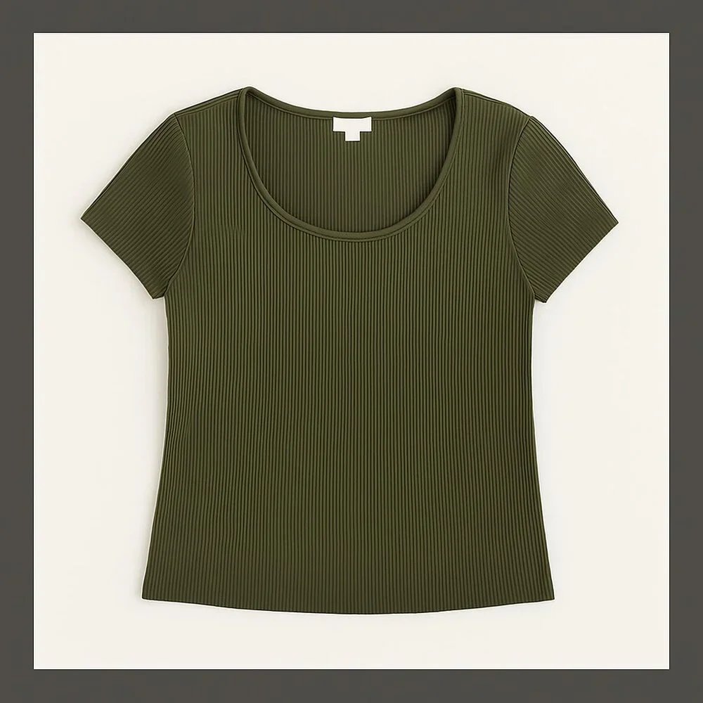 - 🌿 Bar III Ribbed Knit Sweater – Olive Green Cozy Style  Women’s L